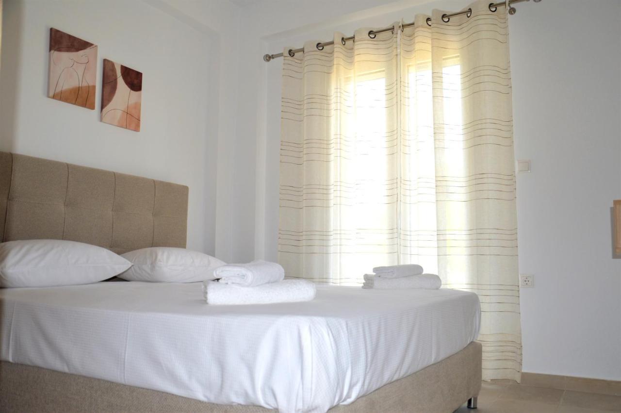 Α & D Perikleous Apartments Kastro-Kyllini Kültér fotó